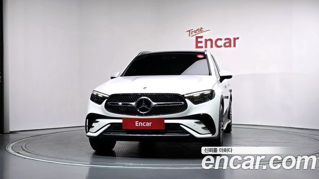 Mercedes-Benz GLC-Class GLC300 4MATIC AMG Line — пробег 56 810 км — фото 3 из 5