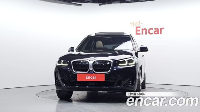 BMW iX3 M Sports — пробег 83 066 км — фото 3 из 5