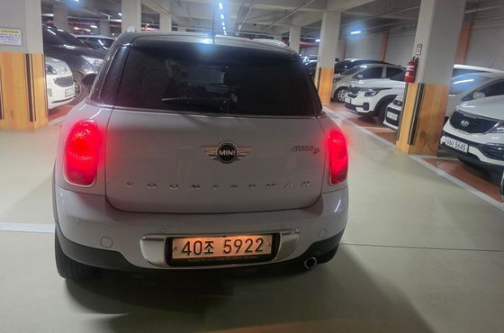 Mini Countryman Standard 1st — пробег 93 000 км — фото 4 из 5