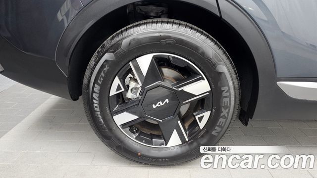 Kia Sportage Gasoline 1.6 Turbo 2WD Prestige — пробег 15 060 км — фото 5 из 5