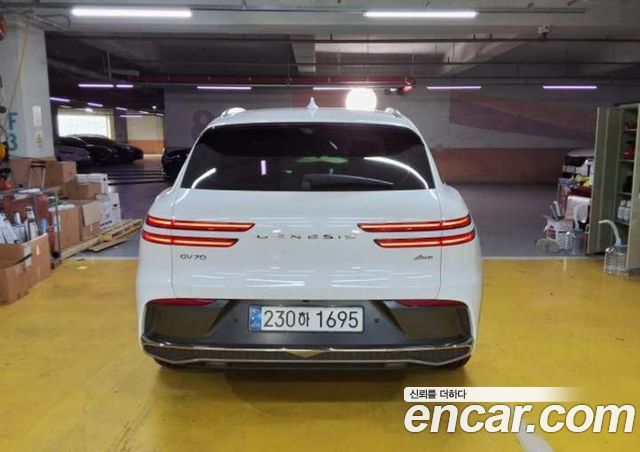 Genesis GV70 2.5T Gasoline AWD — пробег 18 193 км — фото 3 из 5