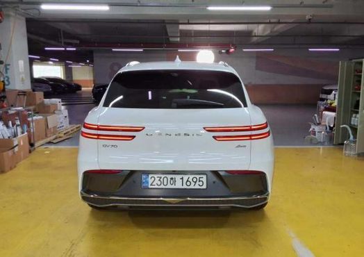 Genesis GV70 2.5T Gasoline AWD — пробег 18 193 км — фото 3 из 5