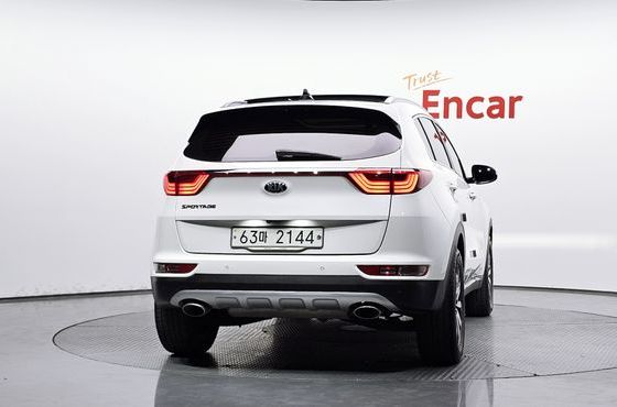 Kia Sportage Diesel 1.7 2wd Noblesse — пробег 113 286 км — фото 4 из 5