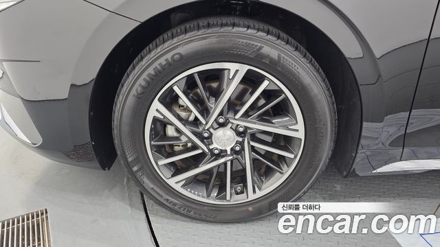 Hyundai Grandeur 2.5 Premium — пробег 14 688 км — фото 5 из 5