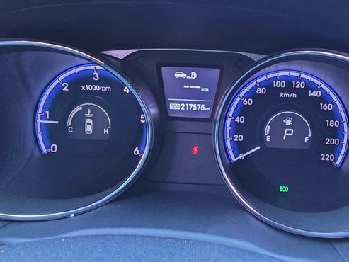 Hyundai Tucson Diesel 4WD LX20 Premier — пробег 217 700 км — фото 3 из 5