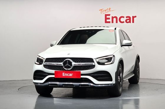 Mercedes-Benz GLC-Class GCL300 4MATIC Coupe — пробег 46 086 км — фото 3 из 5