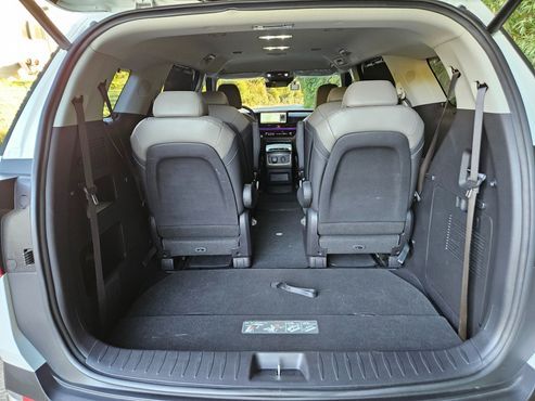 Kia Carnival Diesel 9-Seater Signature — пробег 47 700 км — фото 5 из 5