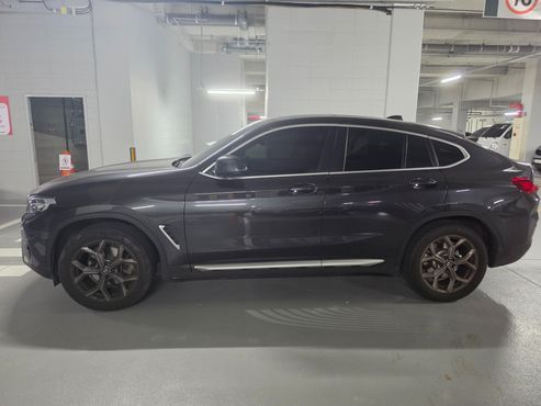 BMW X4 xDrive20i xLine — пробег 24 500 км — фото 3 из 5