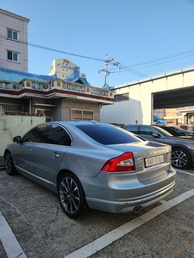 Volvo S80 D4 2nd — пробег 176 000 км — фото 2 из 5