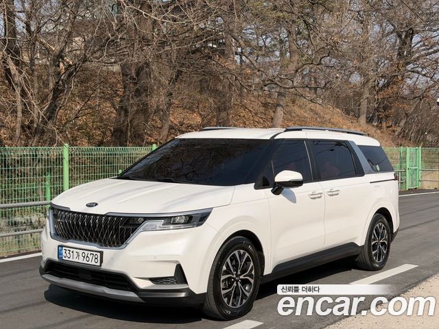 Kia Carnival Diesel 9-Seater Prestige — пробег 47 992 км — фото 1 из 5