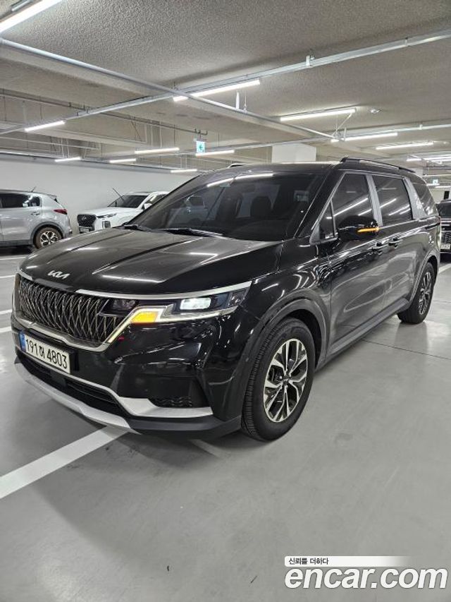 Kia Carnival Diesel 9-Seater Prestige — пробег 104 504 км — фото 2 из 5
