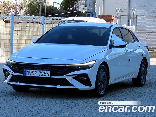Hyundai AVANTE 1.6 Modern — пробег 20 180 км — фото 1 из 5