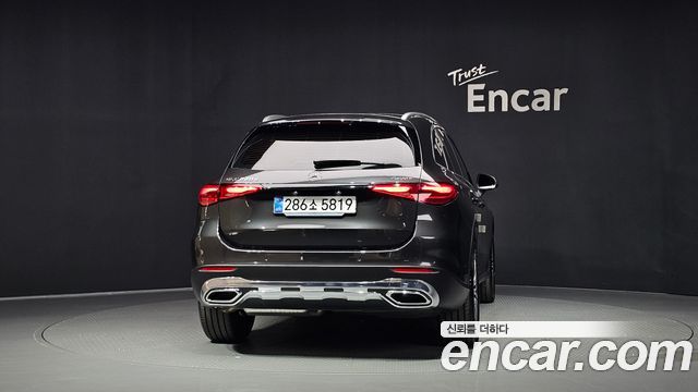 Mercedes-Benz GLC-Class GLC220 d 4MATIC — пробег 5 619 км — фото 4 из 5