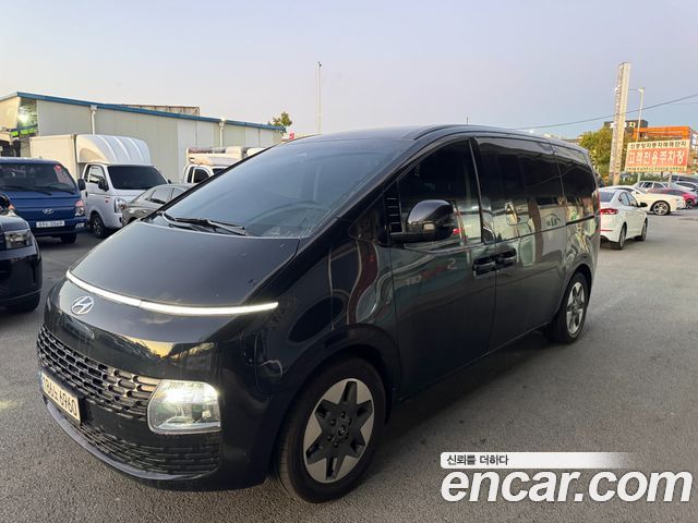 Hyundai Staria Tourer 9-Seater Modern — пробег 125 489 км — фото 2 из 5