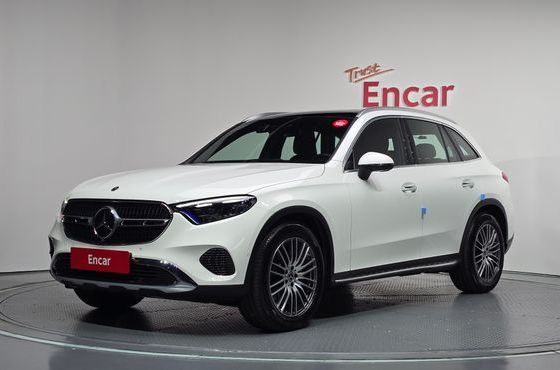 Mercedes-Benz GLC-Class GLC220 d 4MATIC — пробег 3 250 км — фото 1 из 5