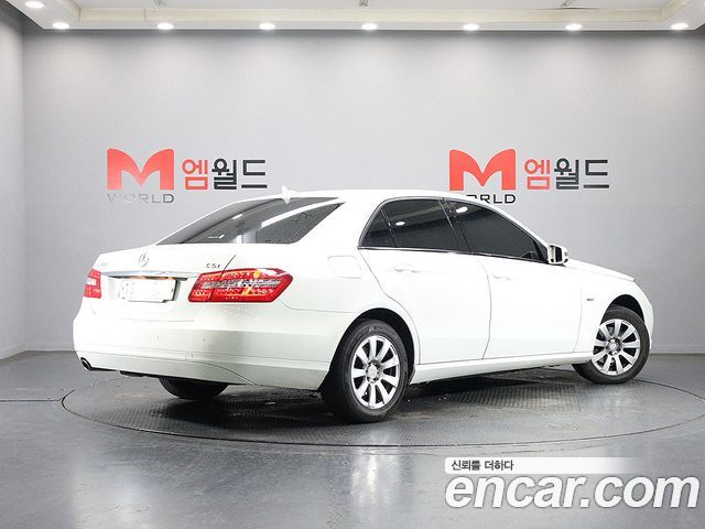 Mercedes-Benz E-Class из Кореи Encar