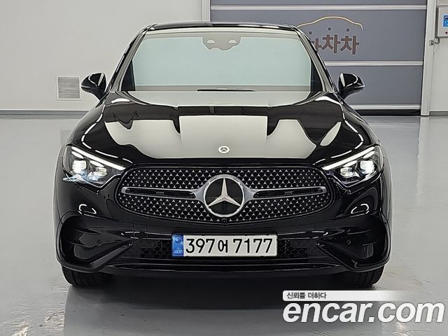 Mercedes-Benz GLC-Class GLC300 4MATIC Coupe — пробег 4 055 км — фото 2 из 5