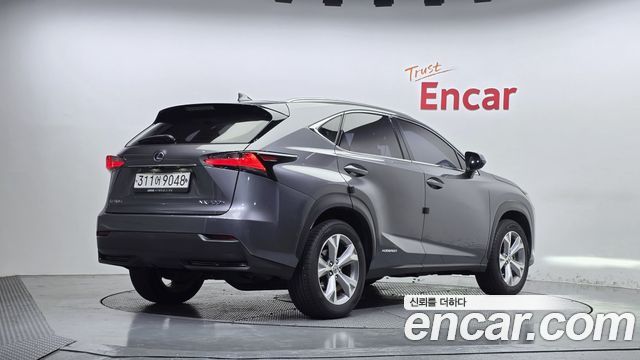 Lexus NX Executive — пробег 127 937 км — фото 2 из 5