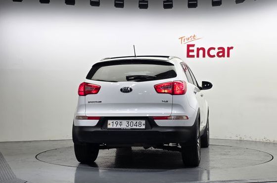 Kia Sportage Diesel 2WD TLX High-Deluxe — пробег 122 303 км — фото 4 из 5