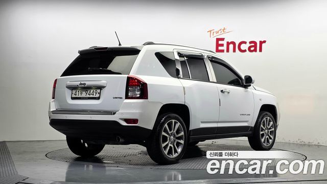 Jeep Compass из Кореи Encar