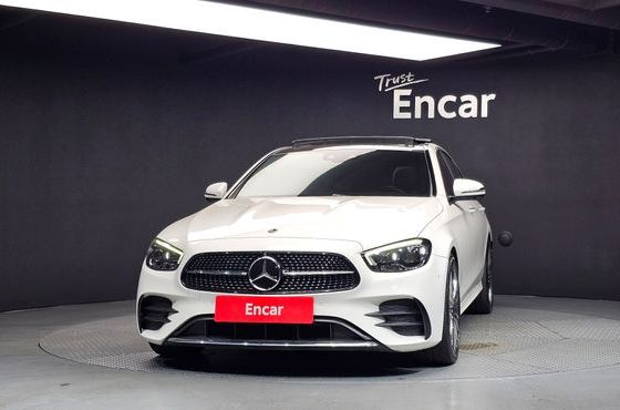 Mercedes-Benz E-Class E350 4MATIC AMG Line — пробег 77 173 км — фото 3 из 5