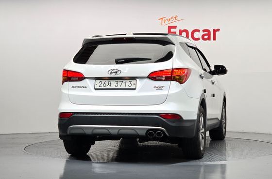 Hyundai Santafe Diesel(e-VGT) 2.0 4WD Premium — пробег 193 761 км — фото 4 из 5