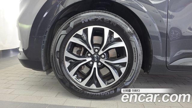 Kia Carnival Diesel 9-Seater Prestige — пробег 99 630 км — фото 5 из 5