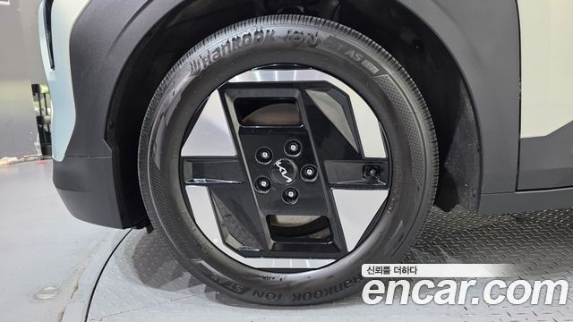 Kia EV3 из Кореи Encar