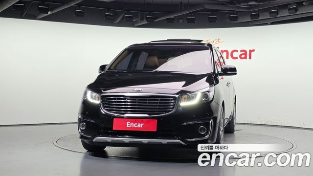 Kia Carnival 9-seater Prestige — пробег 222 913 км — фото 3 из 5