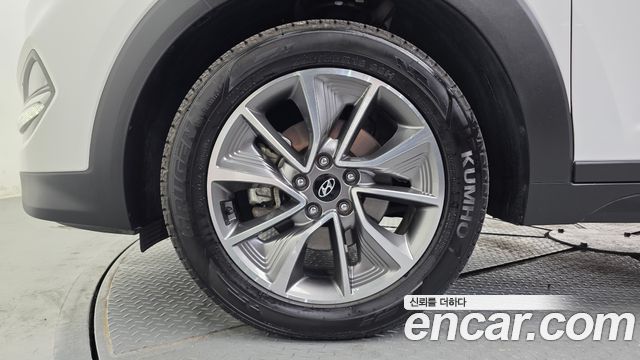 Hyundai Tucson из Кореи Encar