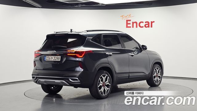 Kia Seltos Gasoline 1.6 Turbo 2WD Signature — пробег 28 561 км — фото 2 из 5