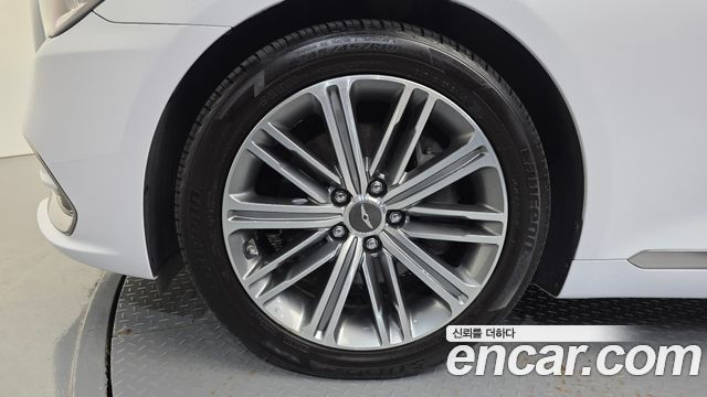 Genesis G80 из Кореи Encar
