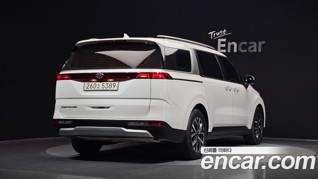 Kia Carnival Diesel 9-Seater Prestige — пробег 91 566 км — фото 2 из 5