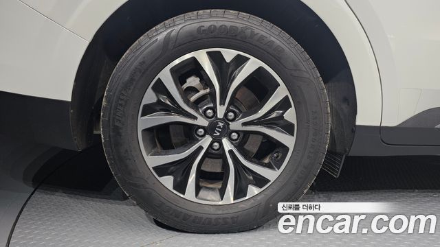 Kia Carnival Diesel 9-Seater Prestige — пробег 91 566 км — фото 5 из 5