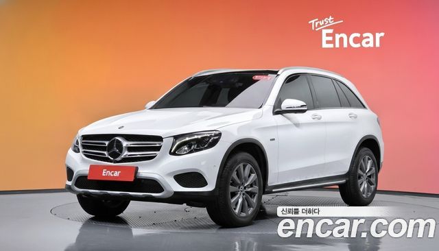 Mercedes-Benz GLC-Class GLC350e 4MATIC Premium — пробег 136 175 км — фото 1 из 5