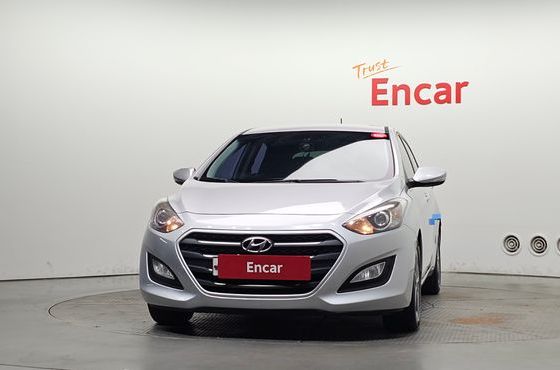 Hyundai i30 Diesel 1.6 PYL — пробег 212 590 км — фото 3 из 5