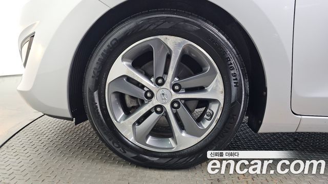 Hyundai i30 Diesel 1.6 PYL — пробег 212 590 км — фото 5 из 5