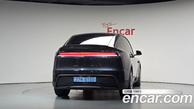 Tesla Model Y L Long Range AWD — пробег 6 662 км — фото 4 из 5