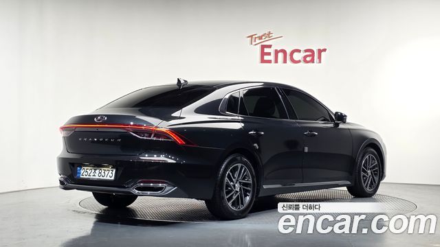 Hyundai Grandeur 2.5 Premium Choice — пробег 28 631 км — фото 2 из 5
