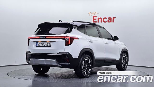 Kia Seltos из Кореи Encar