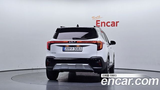 Kia Seltos из Кореи Encar