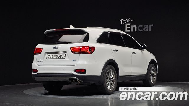 Kia Sorento Diesel 2.2 2WD Noblesse — пробег 180 671 км — фото 2 из 5