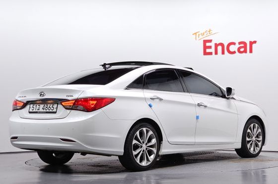 Hyundai Sonata CVVL Premium — пробег 87 634 км — фото 2 из 5