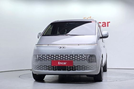 Hyundai Staria L3.5 Tourer 9-Seater Modern — пробег 11 929 км — фото 3 из 5
