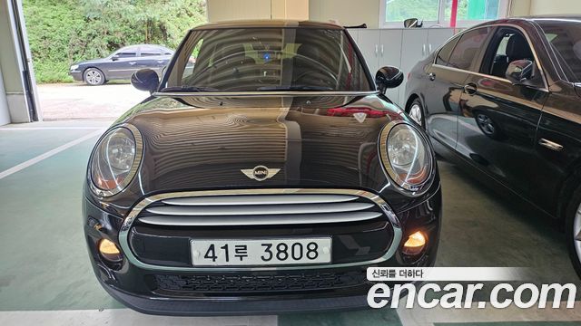 Mini Cooper Mid 3rd — пробег 136 365 км — фото 3 из 5