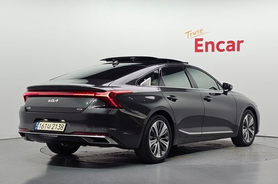 Kia K8 Signature Special — пробег 33 981 км — фото 2 из 5