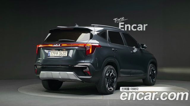 Kia Seltos из Кореи Encar