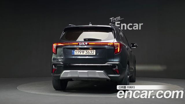 Kia Seltos из Кореи Encar