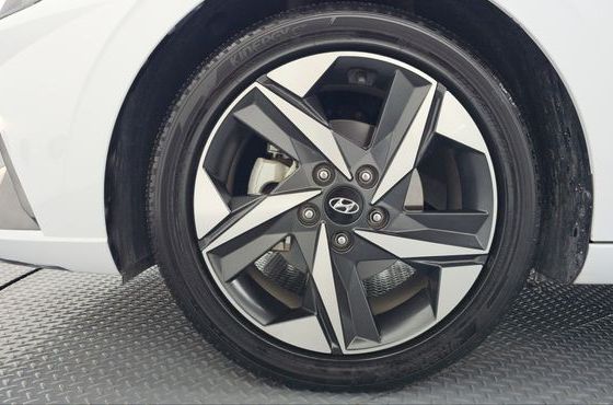 Hyundai AVANTE 1.6 Modern — пробег 14 125 км — фото 5 из 5