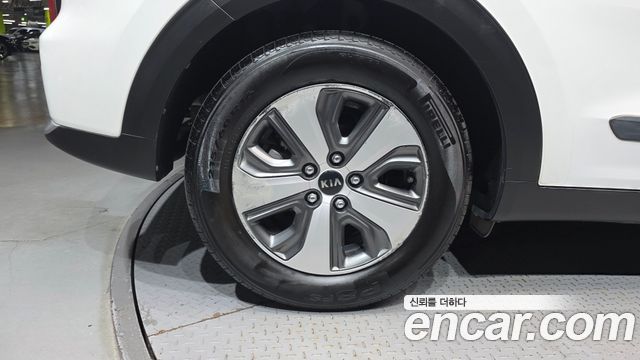 Kia Niro из Кореи Encar